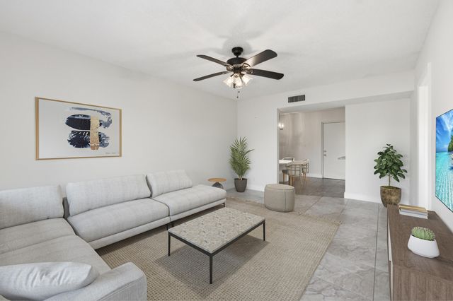 490 NW 20th Street 316, Boca Raton, FL 33431