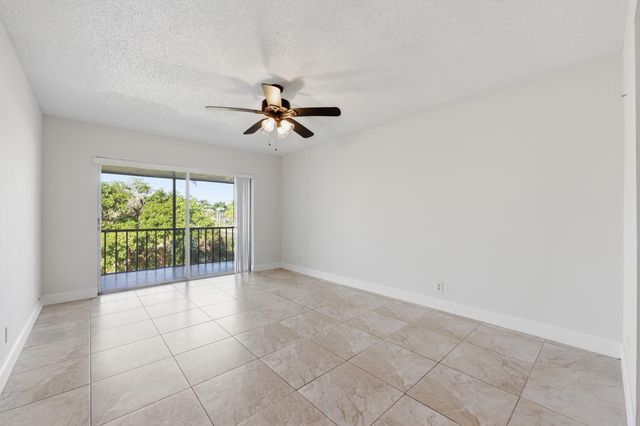490 NW 20th Street 316, Boca Raton, FL 33431