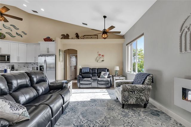 10127 Lebanon DR, Port Charlotte, FL 33918