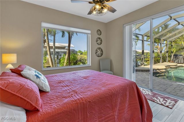 10127 Lebanon DR, Port Charlotte, FL 33918