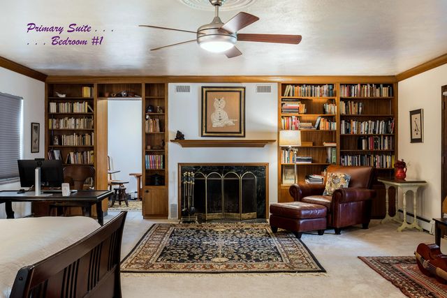 525 Solar Road NW, Albuquerque, NM 87107