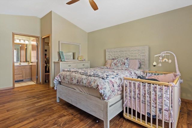 3236 Stonecreek Drive, Madison, WI 53719