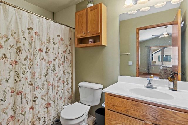 3236 Stonecreek Drive, Madison, WI 53719
