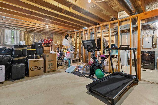 3236 Stonecreek Drive, Madison, WI 53719