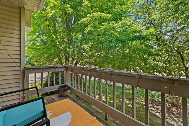 3236 Stonecreek Drive, Madison, WI 53719