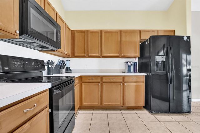 2915 BLOOMING ALAMANDA LOOP, Kissimmee, FL 34747