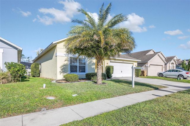 2915 BLOOMING ALAMANDA LOOP, Kissimmee, FL 34747