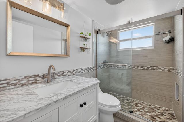 2555 NE 11th Street 609, Fort Lauderdale, FL 33304