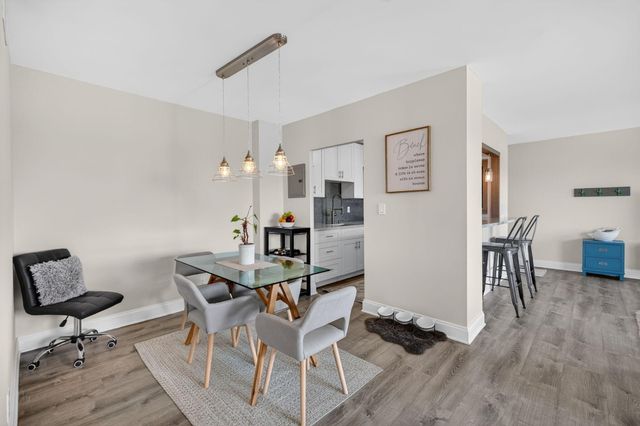 2555 NE 11th Street 609, Fort Lauderdale, FL 33304