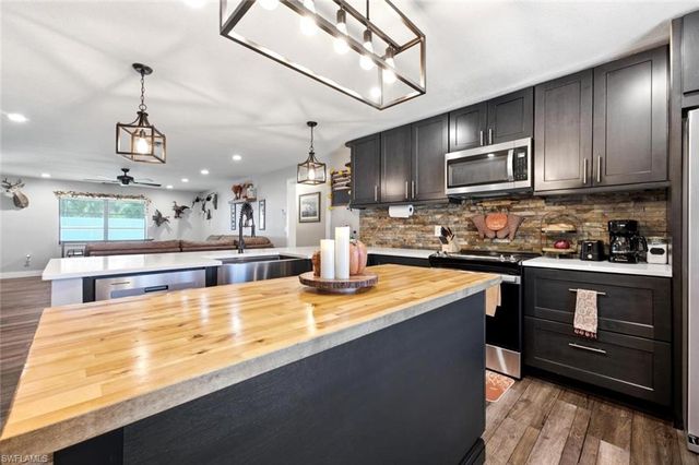 14949 Randolph DR, Fort Myers, FL 33905