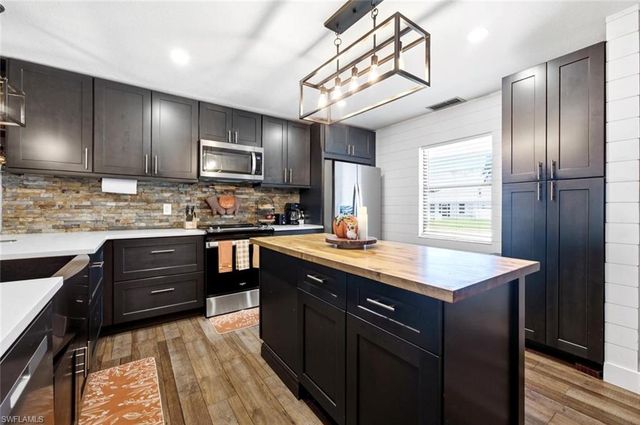 14949 Randolph DR, Fort Myers, FL 33905