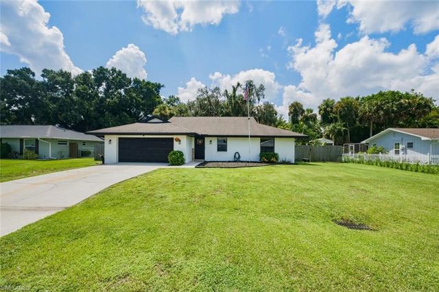 14949 Randolph DR, Fort Myers, FL 33905
