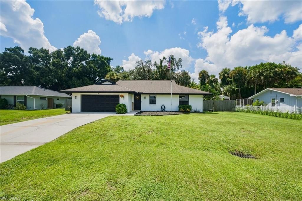 14949 Randolph DR, FORT MYERS, FL 33905 — photo 5