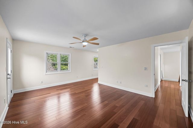 103 Seagull Way, Hubert, NC 28539