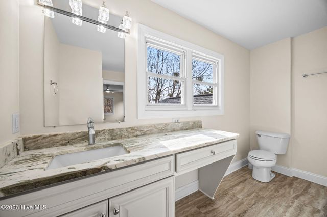 103 Seagull Way, Hubert, NC 28539