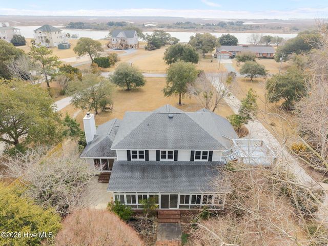 103 Seagull Way, Hubert, NC 28539