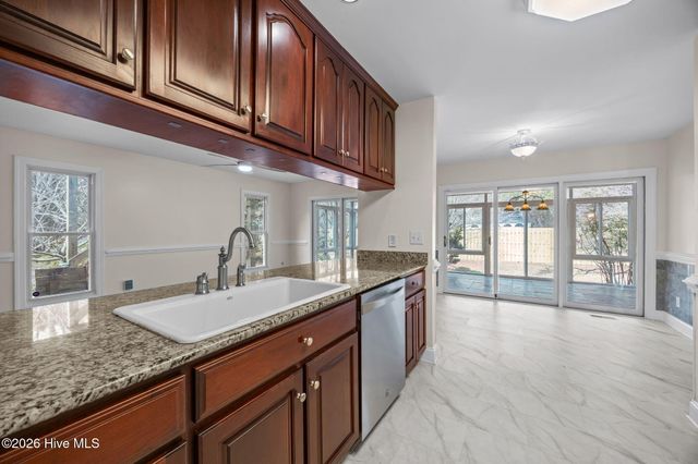 103 Seagull Way, Hubert, NC 28539