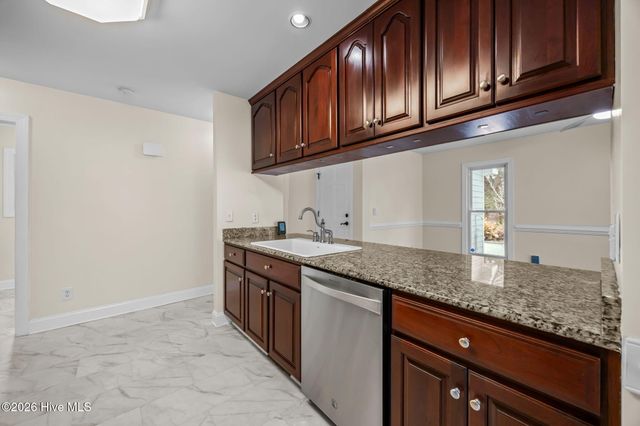 103 Seagull Way, Hubert, NC 28539