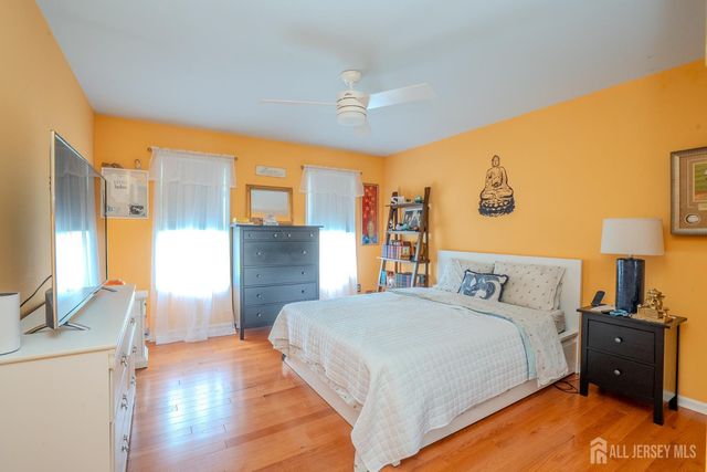 23-E kincaid Drive, West Windsor, NJ 08550