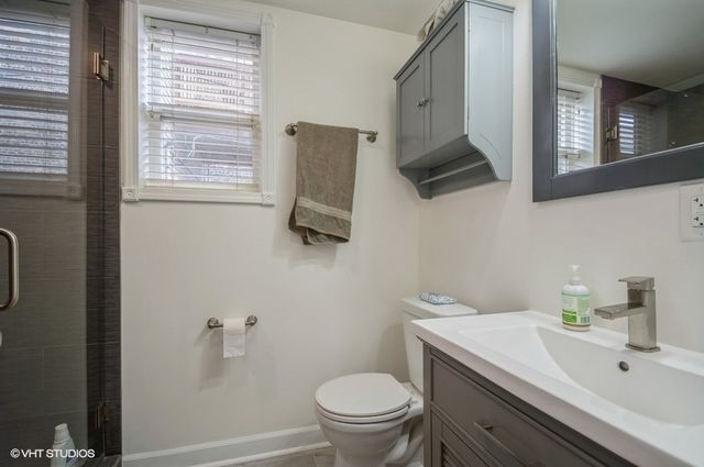 1508 W Erie Street 1, Chicago, IL 60642