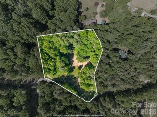 31 White Bridge Road, Weaverville, NC 28787