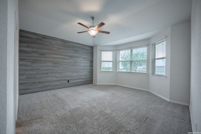 13310 Antelope, St Hedwig, TX 78152