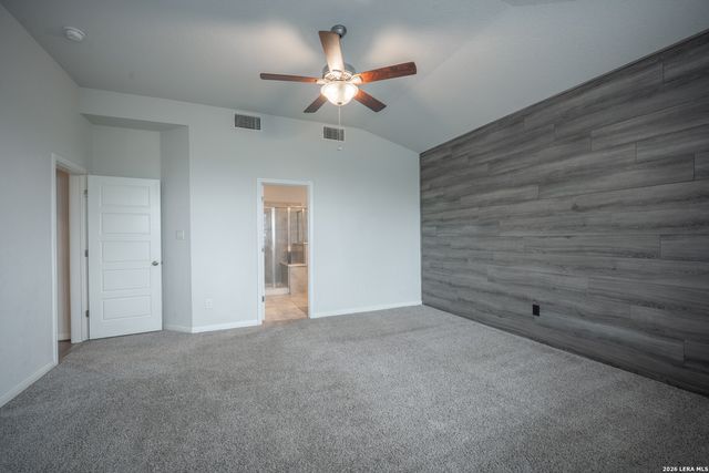 13310 Antelope, St Hedwig, TX 78152