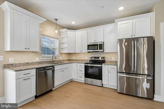 7784 LAKELAND AVE, Pasadena, MD 21122