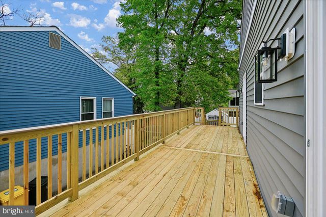 7784 LAKELAND AVE, Pasadena, MD 21122