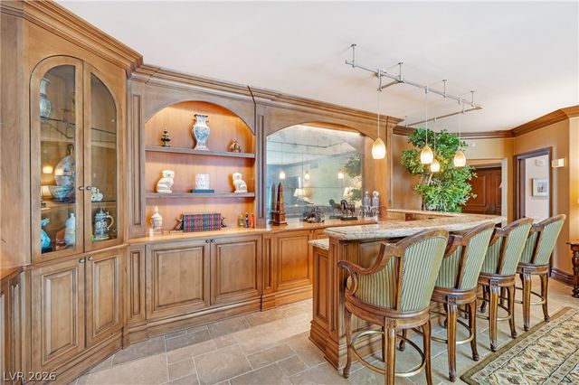 2747 Paradise Road 801, Las Vegas, NV 89109