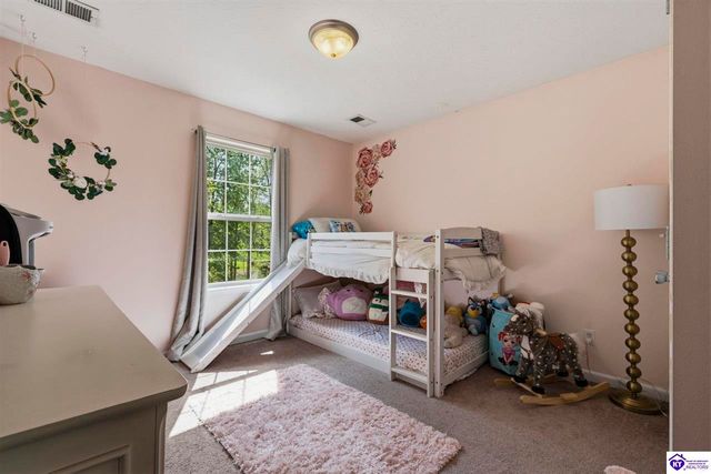 211 Southern Lake Drive, Elizabethtown, KY 42701