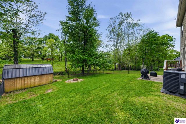 211 Southern Lake Drive, Elizabethtown, KY 42701