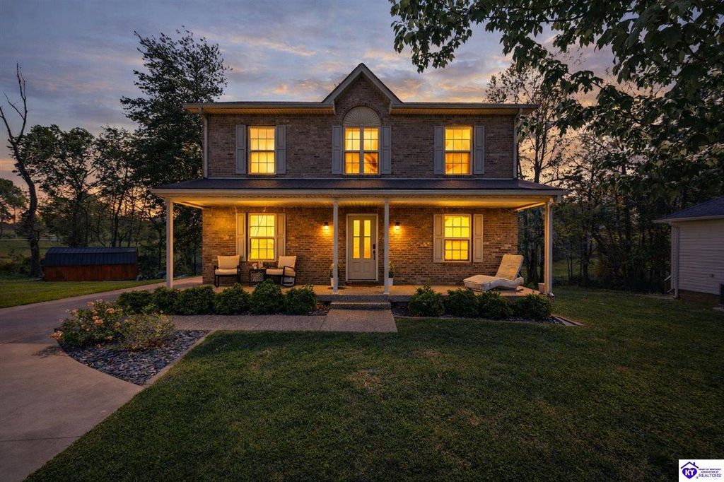 211 Southern Lake Drive, Elizabethtown, KY 42701