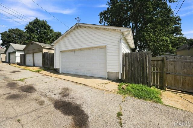 3722 French Avenue, St Louis, MO 63116