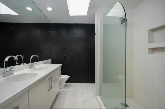 199 Desert Lakes Drive, Palm Springs, CA 92264