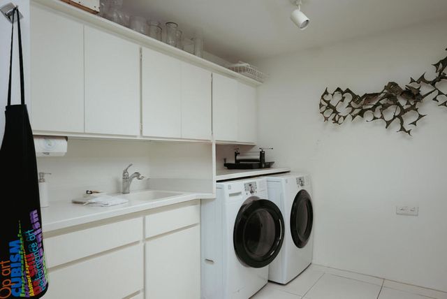 199 Desert Lakes Drive, Palm Springs, CA 92264