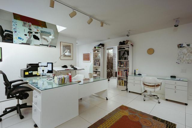 199 Desert Lakes Drive, Palm Springs, CA 92264