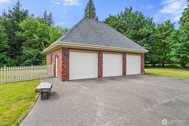 7841 Canterwood Drive SE, Olympia, WA 98513