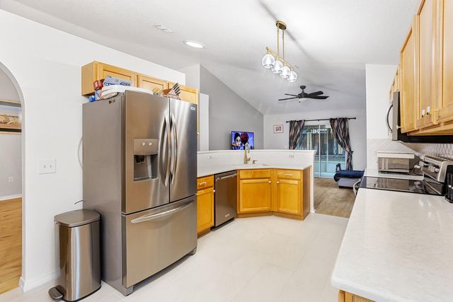 1030 TAWNY EAGLE DRIVE, Groveland, FL 34736