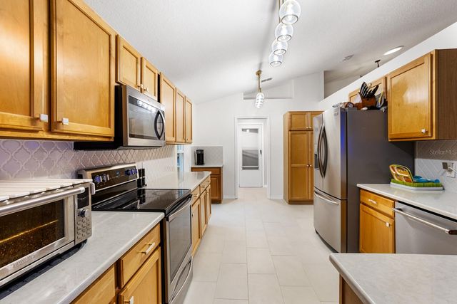 1030 TAWNY EAGLE DRIVE, Groveland, FL 34736