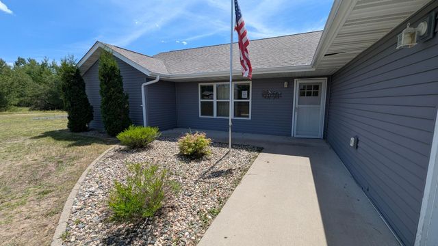 5820 Sullivan Drive NW, Bemidji, MN 56601