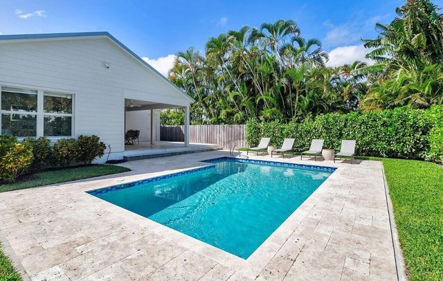 803 KANUGA Drive, West Palm Beach, FL 33401