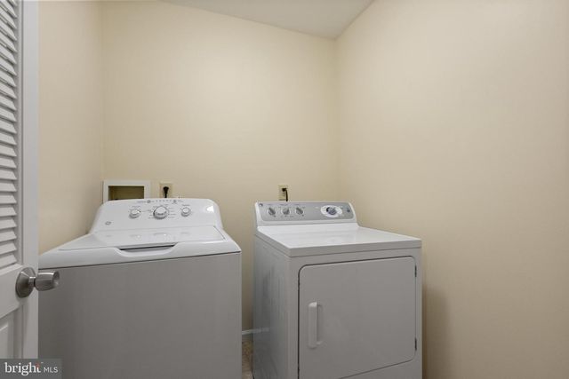 27 KETCH CT, Tuckerton, NJ 08087