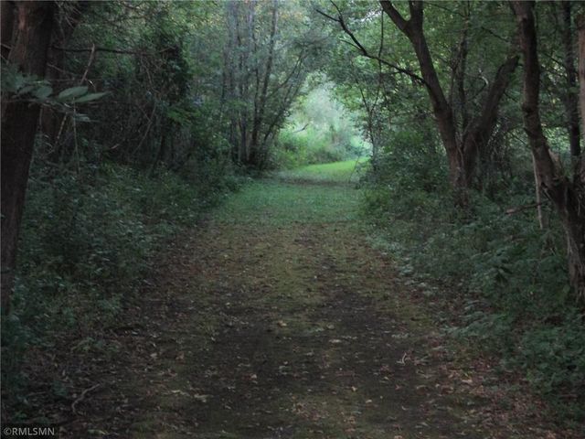 19516 Hampshire Court, Prior Lake, MN 55372