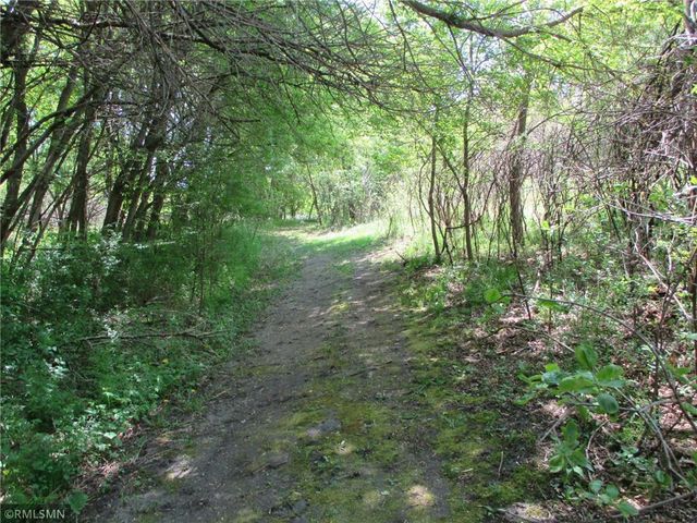 19516 Hampshire Court, Prior Lake, MN 55372