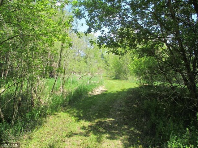 19516 Hampshire Court, Prior Lake, MN 55372