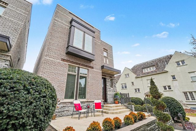 2734 Cleinview Avenue, Cincinnati, OH 45206