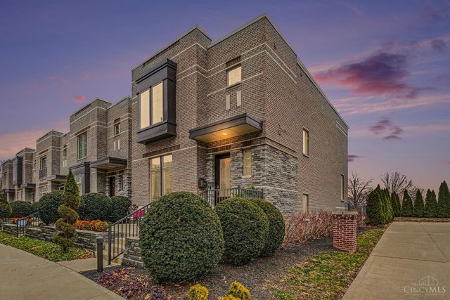 2734 Cleinview Avenue, Cincinnati, OH 45206