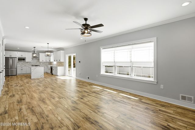 295 Coolidge Avenue, Bayville, NJ 08721