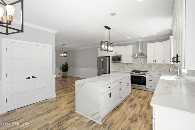 295 Coolidge Avenue, Bayville, NJ 08721